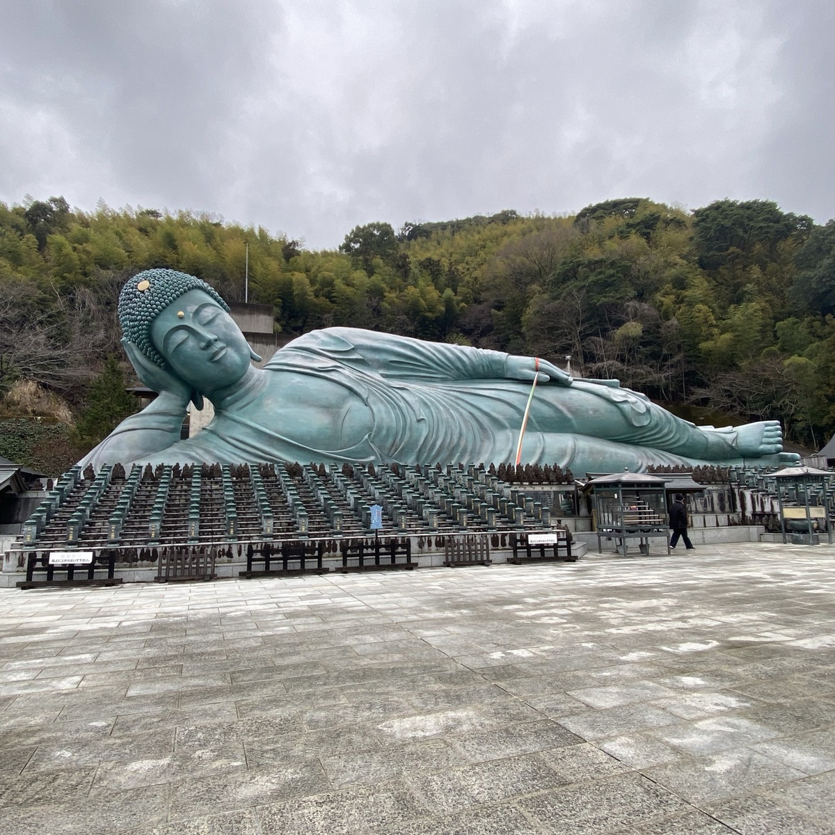 日帰りで楽しめる！福岡県内で巨大な像を巡る旅！ - 篠栗四国八十八ヶ所(南蔵院） - 大本山 成田山 久留米分院 明王寺 - 湯の坂久留米温泉 -  名所巡り [たびつく］